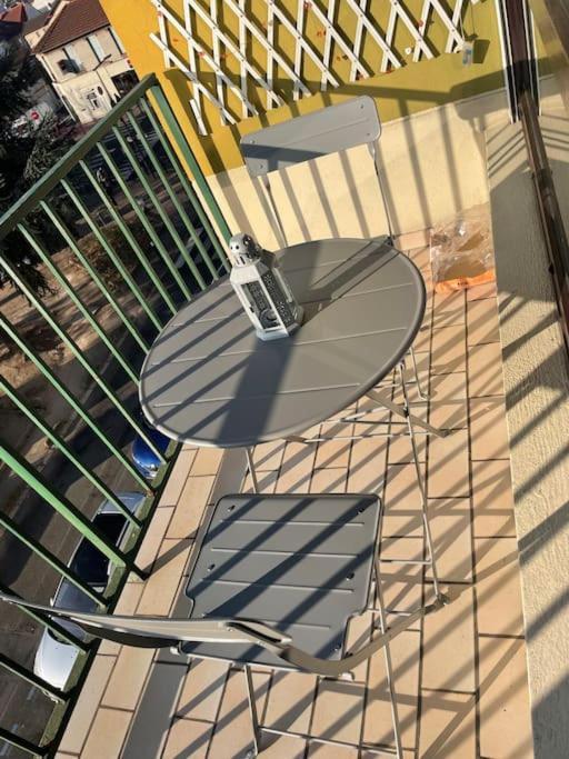 Comfy, Cosy, And Spacious Apartment Near Paris Bezons Bagian luar foto